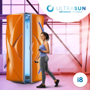 Echipamentul de bronzare Ultrasun i8 cu design modern, culori elegante și caracteristici inovatoare precum VibraPlate și IQ Touch Control, pentru o experiență premium de bronzare.